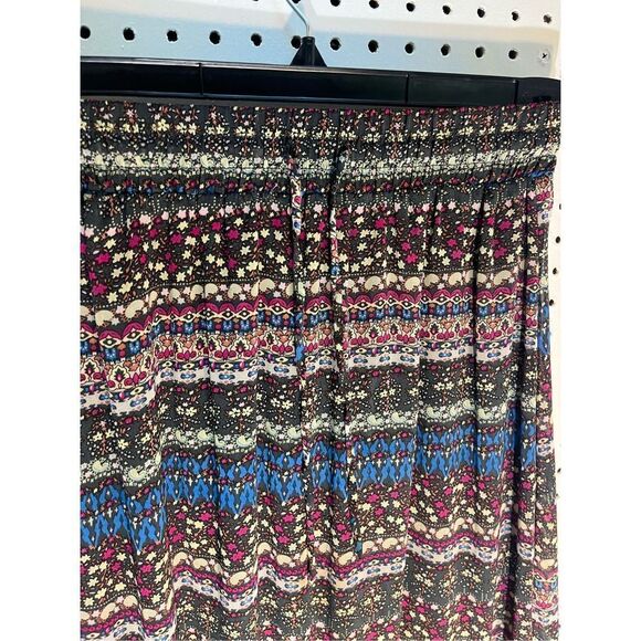 Imaginary Image skirt - Picture 3 of 6